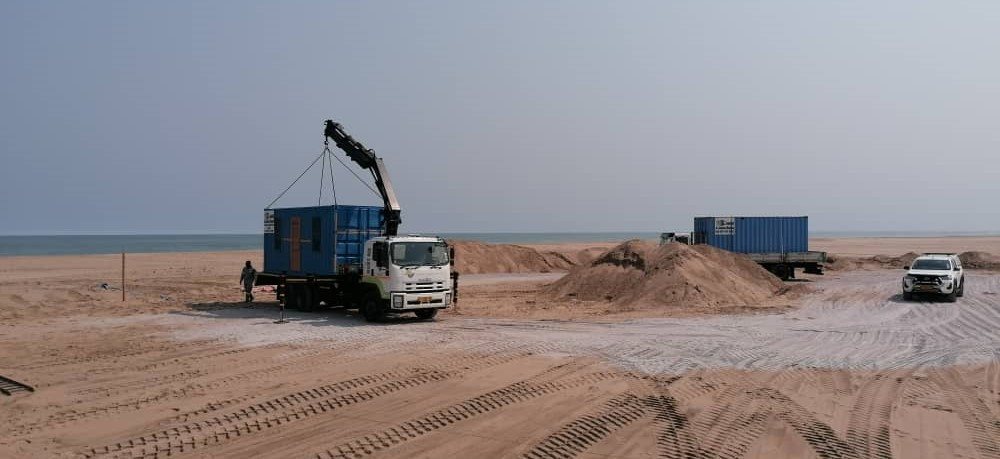 Container delivery site