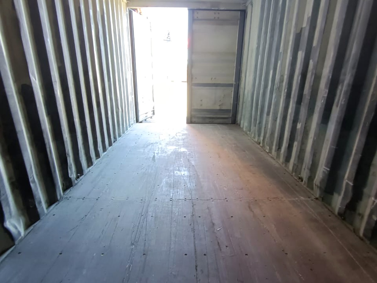 B Grade container interior